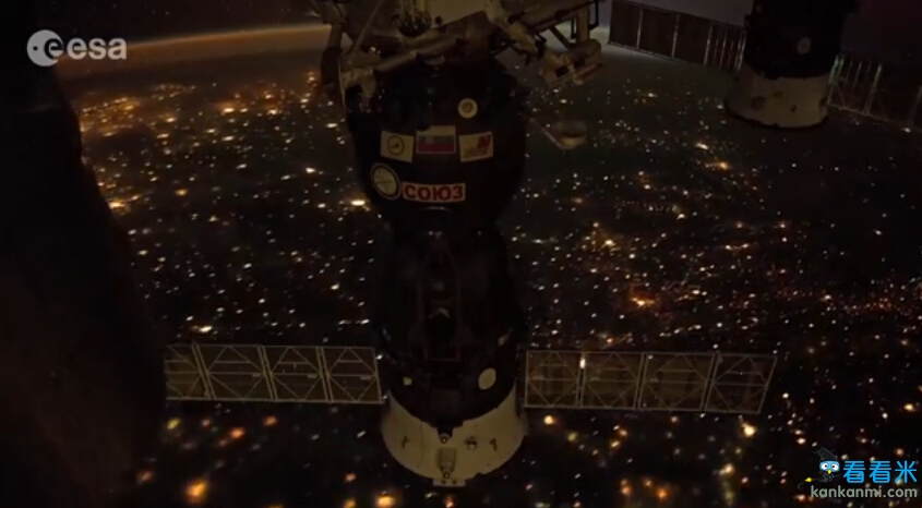 从外太空看巴西世界杯城市里约 灯火通明宛如璀璨星空