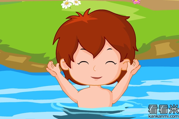 河里洗澡的小男孩