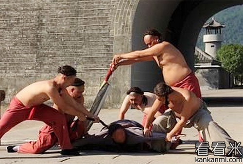 中国历史上最后一个被腰斩的人